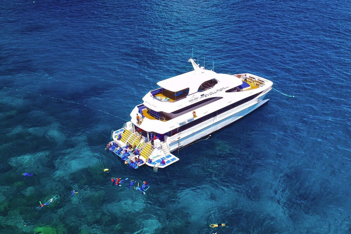 Evolution Cairns | Full Day Reef Tour